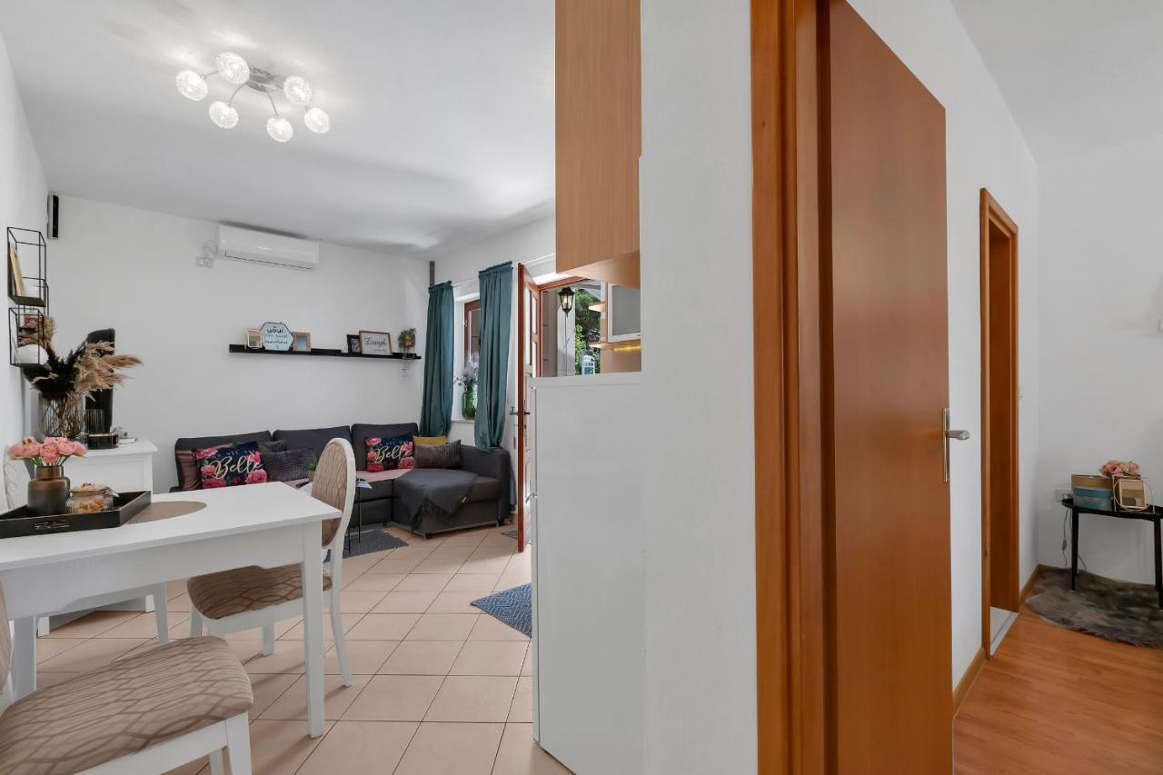 Apartman Marito Selca  Exteriör bild